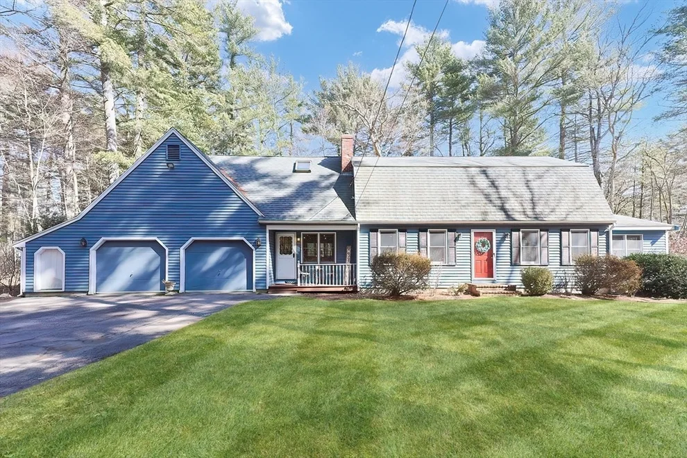 Unit for sale at 39 Berry St, Plainville, MA 02762