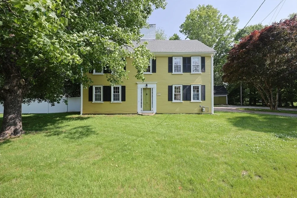 Unit for sale at 329 Central St, East Bridgewater, MA 02333