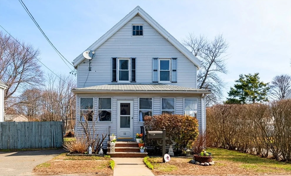 Unit for sale at 11 Tuckers Ct, Peabody, MA 01960