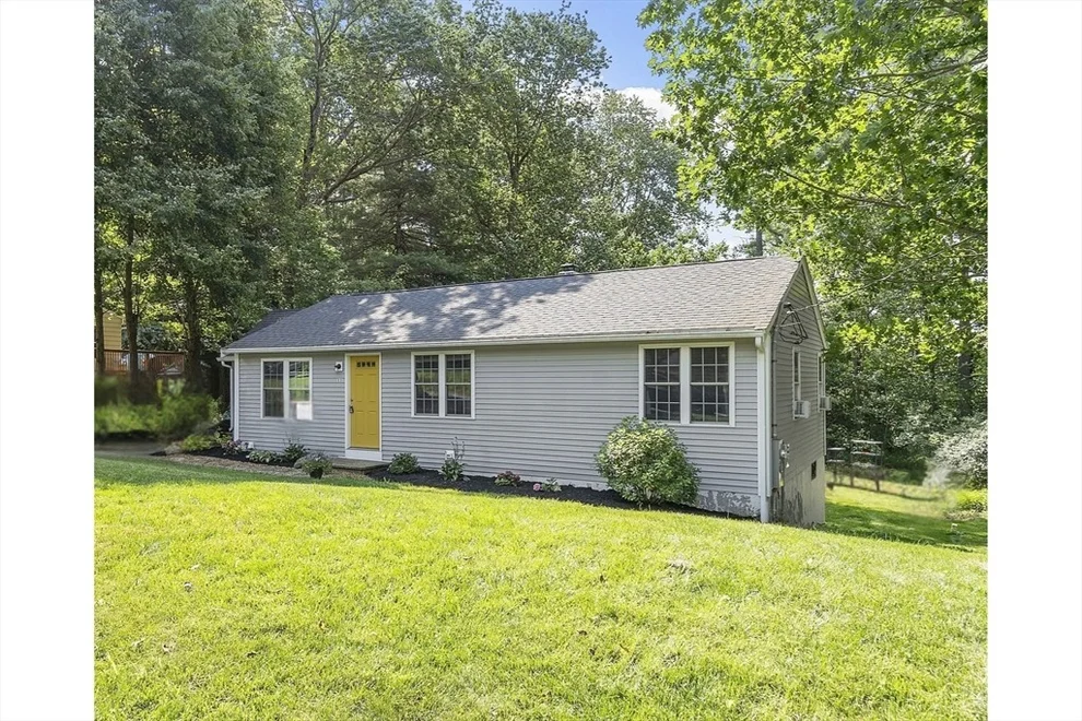 Unit for sale at 11 Lillian Dr, Ashburnham, MA 01430