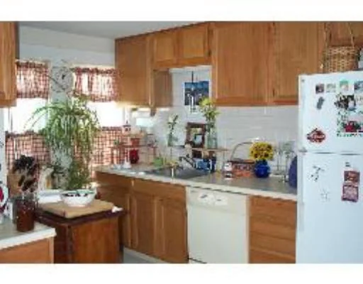 Unit for sale at 12 Green St, Watertown, MA 02472