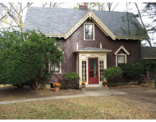 Unit for sale at 301 Common Street, Watertown, MA 02472
