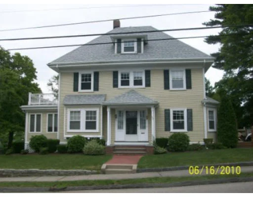 Unit for sale at 52 Governors Rd, Milton, MA 02186