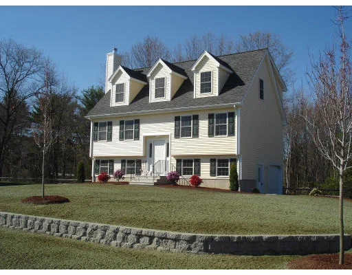 Unit for sale at 6 Sequoia Drive, Wilmington, MA 01887