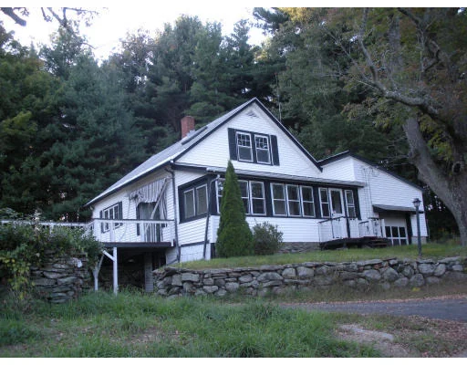 Unit for sale at 868 East, Warren, MA 01585