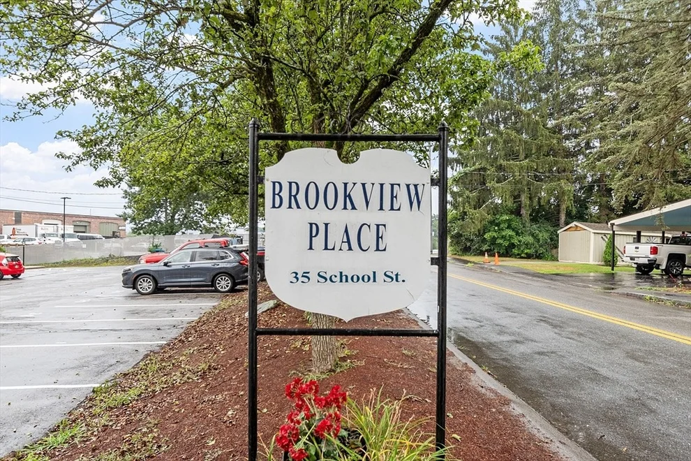 Unit for sale at 35 School Street, Dracut, MA 01826