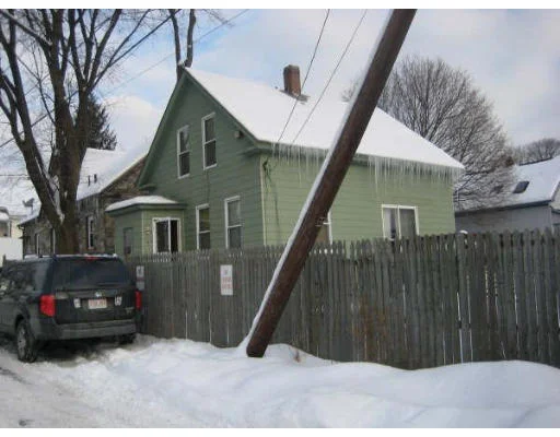 Unit for sale at 2 Burton Ct, Worcester, MA 01607