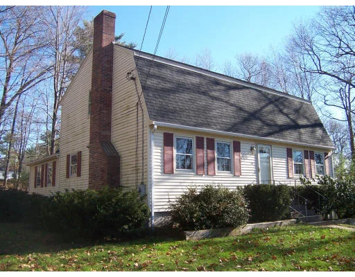 Unit for sale at 141 Swift Rd, Northbridge, MA 01588