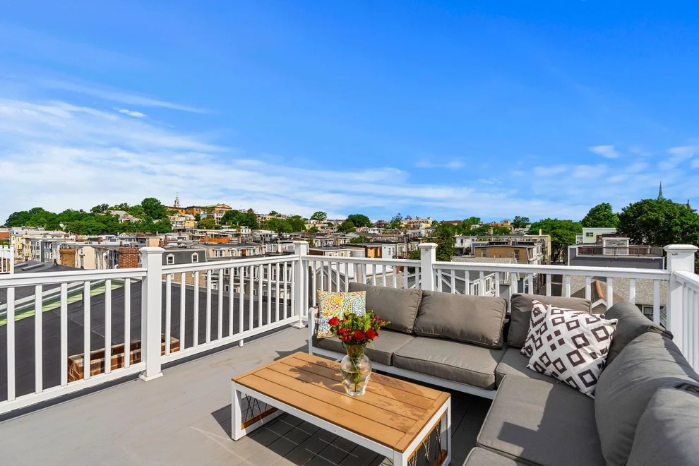 Unit for sale at 515 E 8th St, Boston, MA 02127