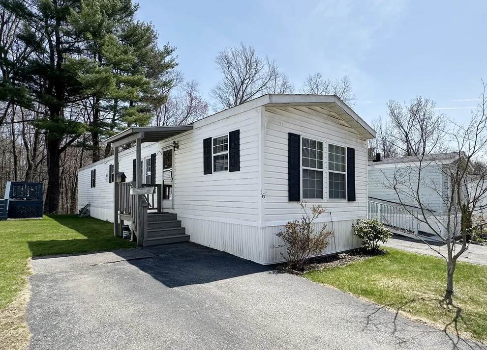 Unit for sale at 47 Washington St, Auburn, MA 01501