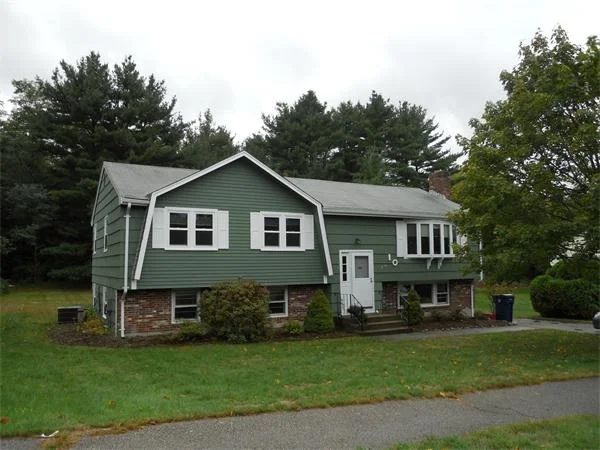 Unit for sale at 10 Sandy Ridge Circle, Sharon, MA 02067