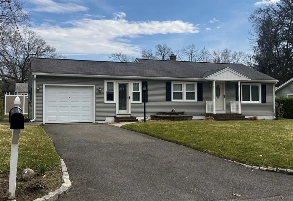 Unit for sale at 10 Benger Ave, South Hadley, MA 01075