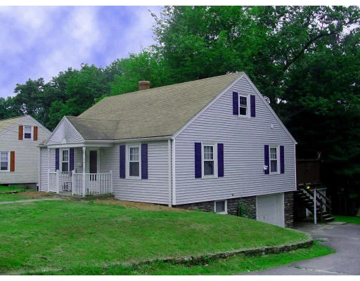 Unit for sale at 24 Pinehurst Ave, Auburn, MA 01501