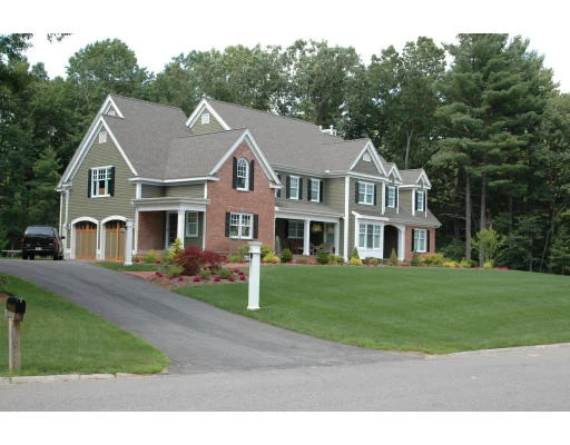Unit for sale at 3 Kylemore Dr., Westford, MA 01886