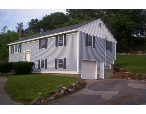 Unit for sale at 8 Skyview Road, Woburn, MA 01801
