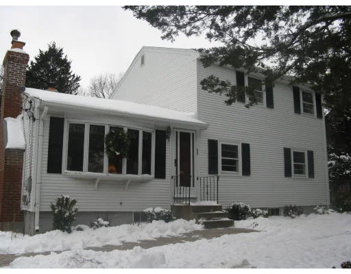 Unit for sale at 69 Winslow, Marshfield, MA 02050