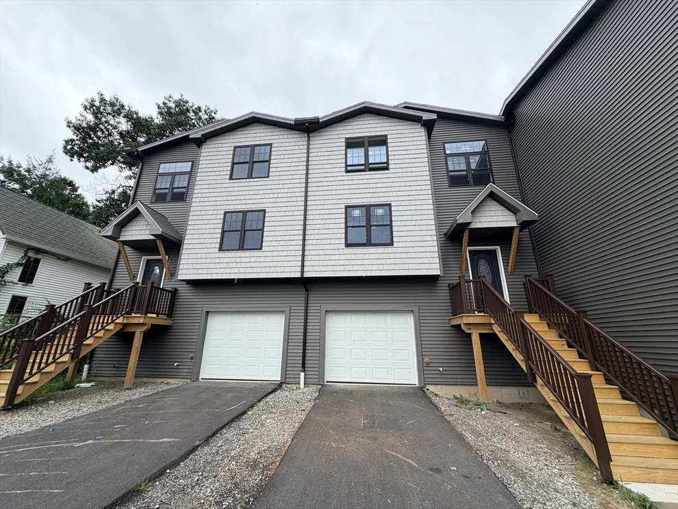 Unit for sale at 54 Warner Ave, Worcester, MA 01604