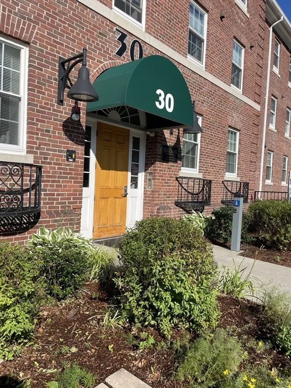 Unit for sale at 30 Village Hill Rd, Northampton, MA 01060