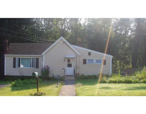 Unit for sale at 8 Baker Lane, Templeton, MA 01438