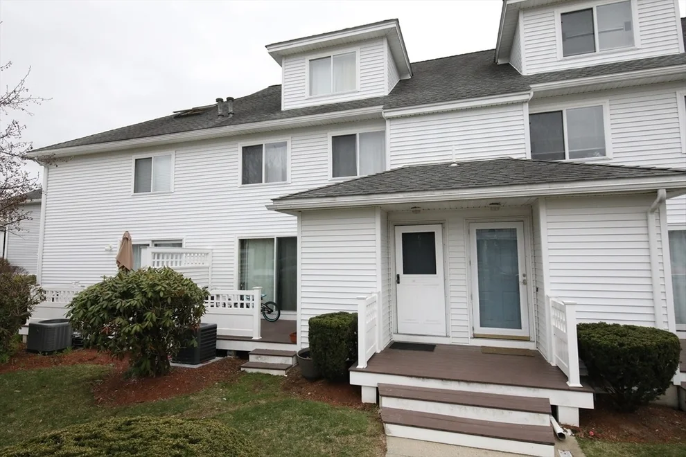 Unit for sale at 360 Littleton, Chelmsford, MA 01824
