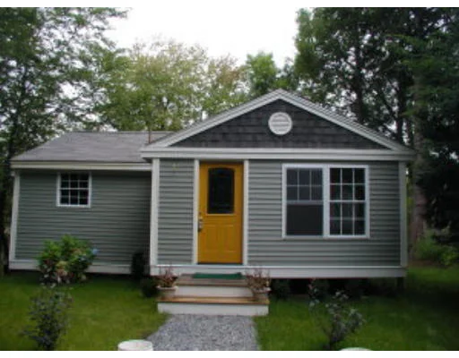 Unit for sale at 39 Riverside Drive, Fremont, NH 03044