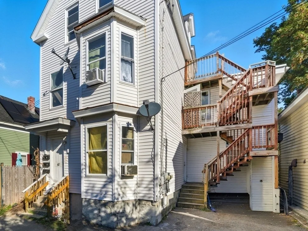 Unit for sale at 41 W L St, Lowell, MA 01850