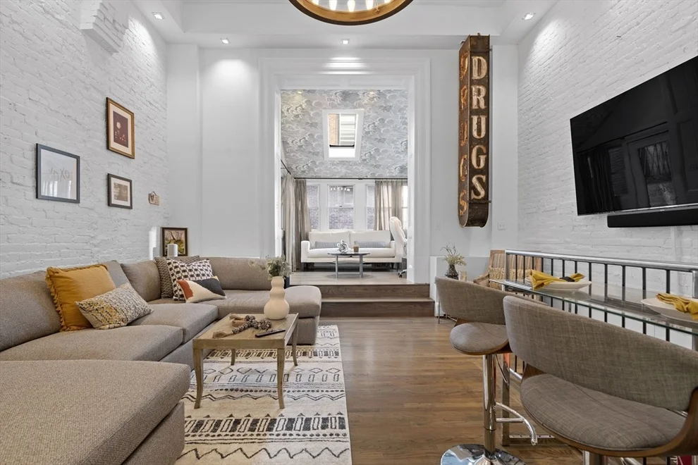Unit for sale at 59 Warren Ave, Boston, MA 02116