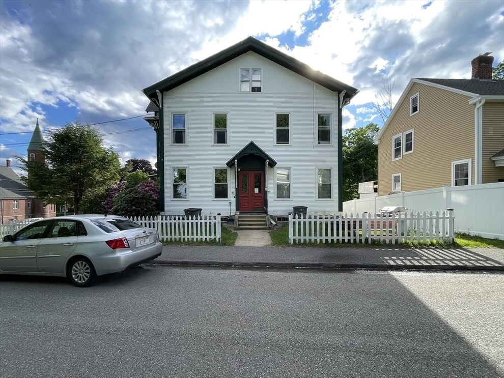 Unit for sale at 35 Cedar St, Gardner, MA 01440