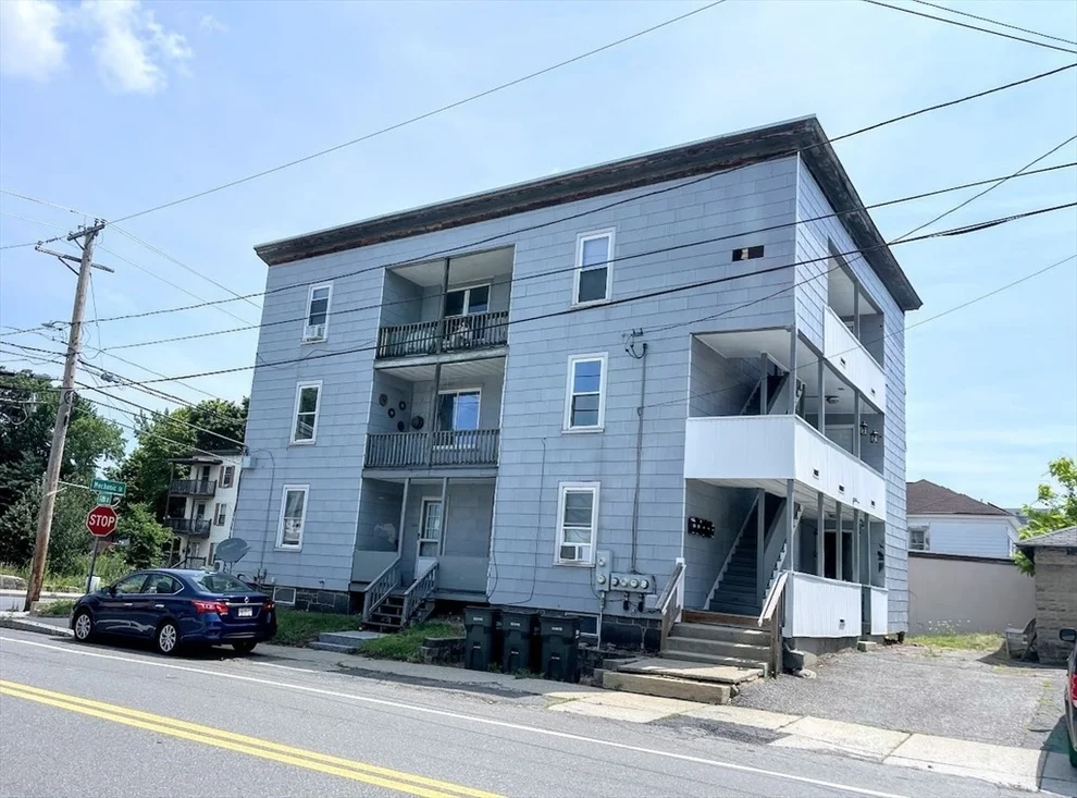 Unit for sale at 223 Mechanic St, Leominster, MA 01453