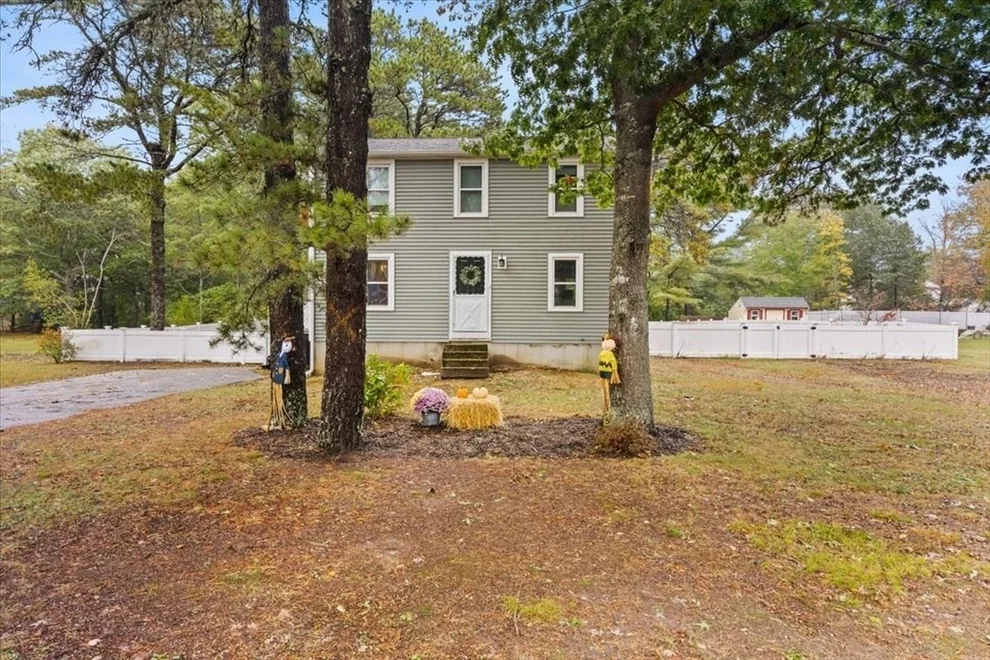 Unit for sale at 42 Stockade, Plymouth, MA 02360