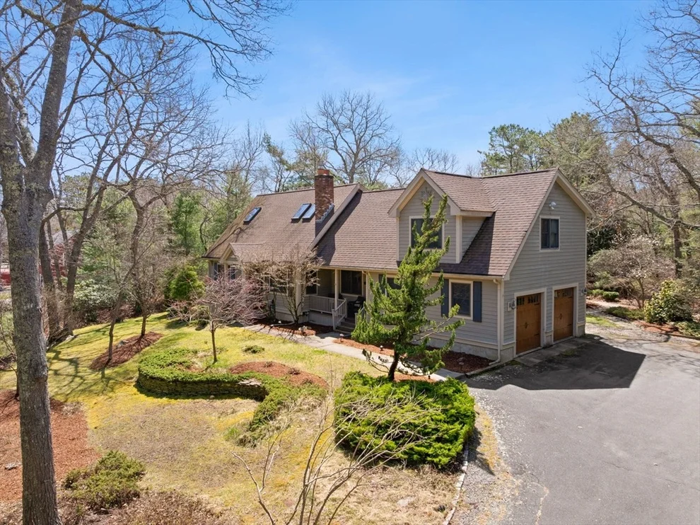 Unit for sale at 26 W Vaughan St, Lakeville, MA 02347