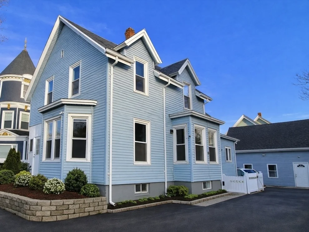 Unit for sale at 502 Western Ave, Lynn, MA 01904