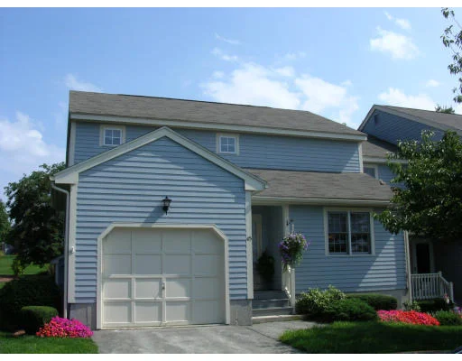 Unit for sale at 45 Betsy Ross Circle, Sturbridge, MA 01566