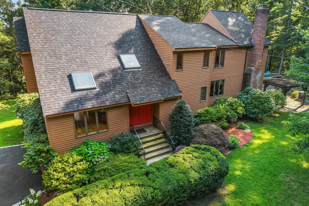 Unit for sale at 165 East St, Upton, MA 01568