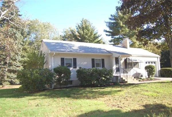 Unit for sale at 6 Roberts Drive, Bedford, MA 01730