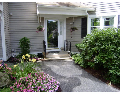 Unit for sale at 61 Heritage Dr., Northbridge, MA 01588