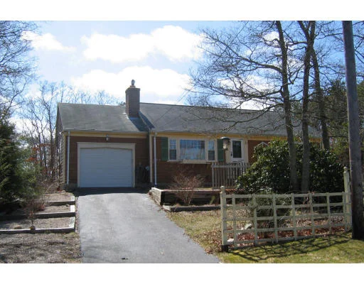 Unit for sale at 1-D Walnut St, Yarmouth, MA 02675
