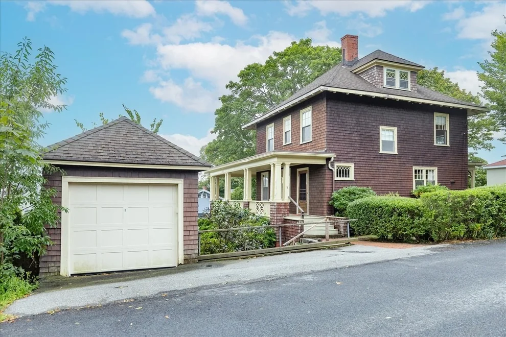 Unit for sale at 7 Intervale Rd, Nahant, MA 01908