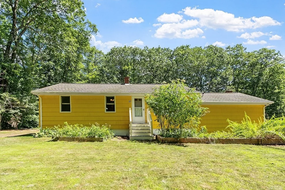 Unit for sale at 111 Wheeler Rd, Princeton, MA 01541