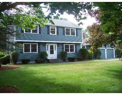 Unit for sale at 9 Abbot Bridge Drive, Andover, MA 01810