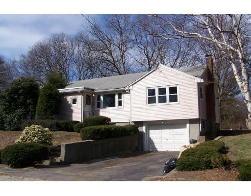 Unit for sale at 7 Smith Rd, Randolph, MA 02368