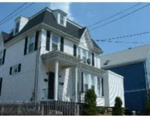 Unit for sale at 32 Walden St, Lynn, MA 01905