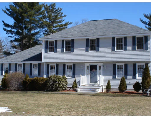 Unit for sale at 15 Judith E., Methuen, MA 01844