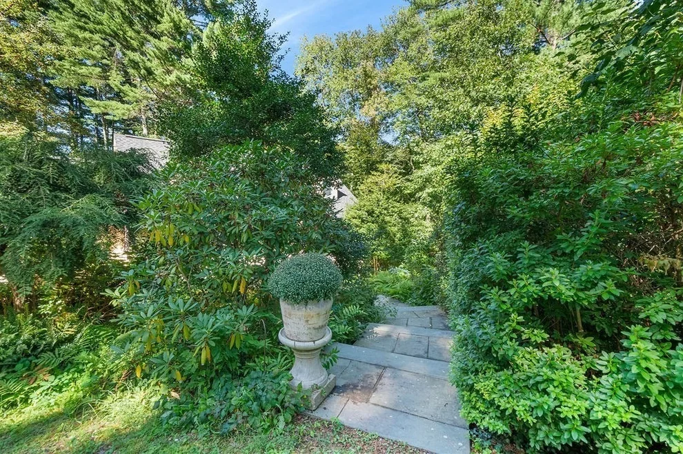 Unit for sale at 16 French Rd, Sudbury, MA 01776