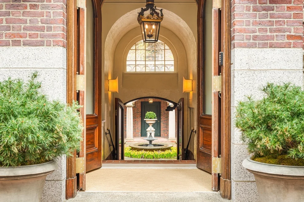 Unit for sale at 101 Chestnut Street, Boston, MA 02108