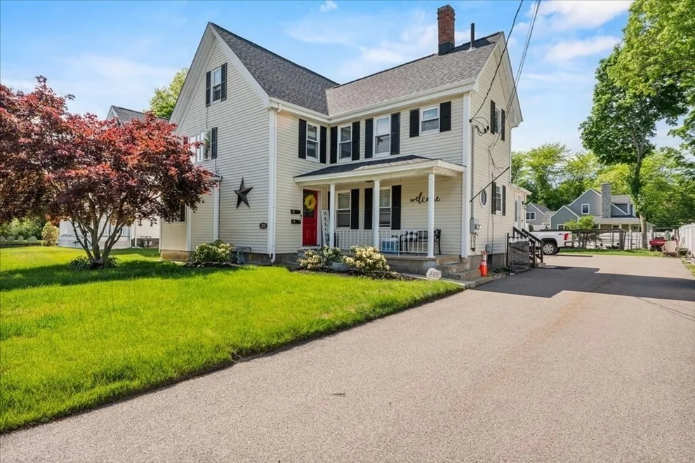 Unit for sale at 229 Tremont St, Taunton, MA 02780
