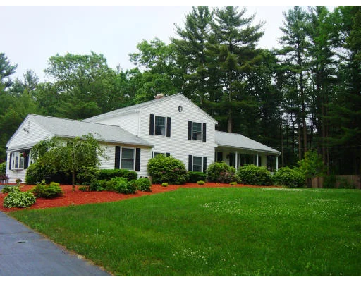 Unit for sale at 116 Seekonk Street, Norfolk, MA 02056