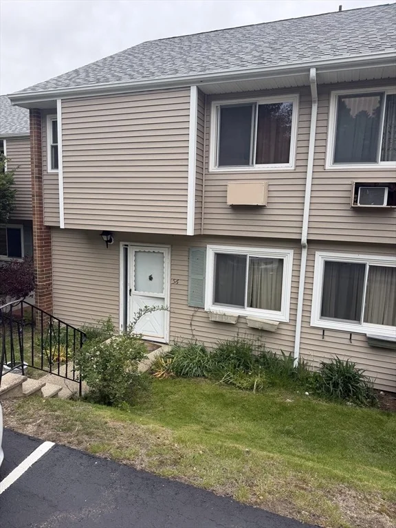 Unit for sale at 56 Glen Devin St, Amesbury, MA 01913