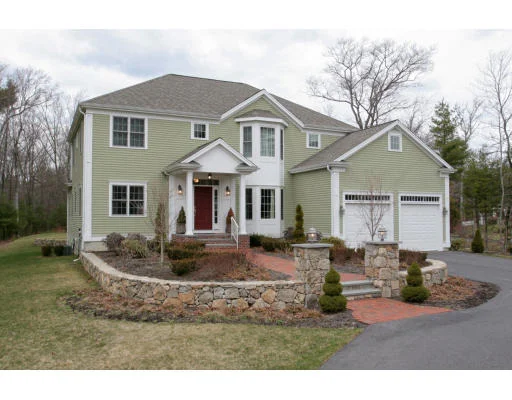 Unit for sale at 12 Roxanne Drive, Pembroke, MA 02359