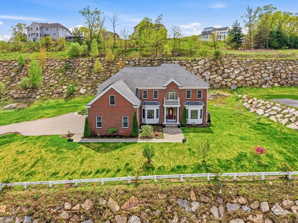 Unit for sale at 85 Old Cart Path, Holliston, MA 01746